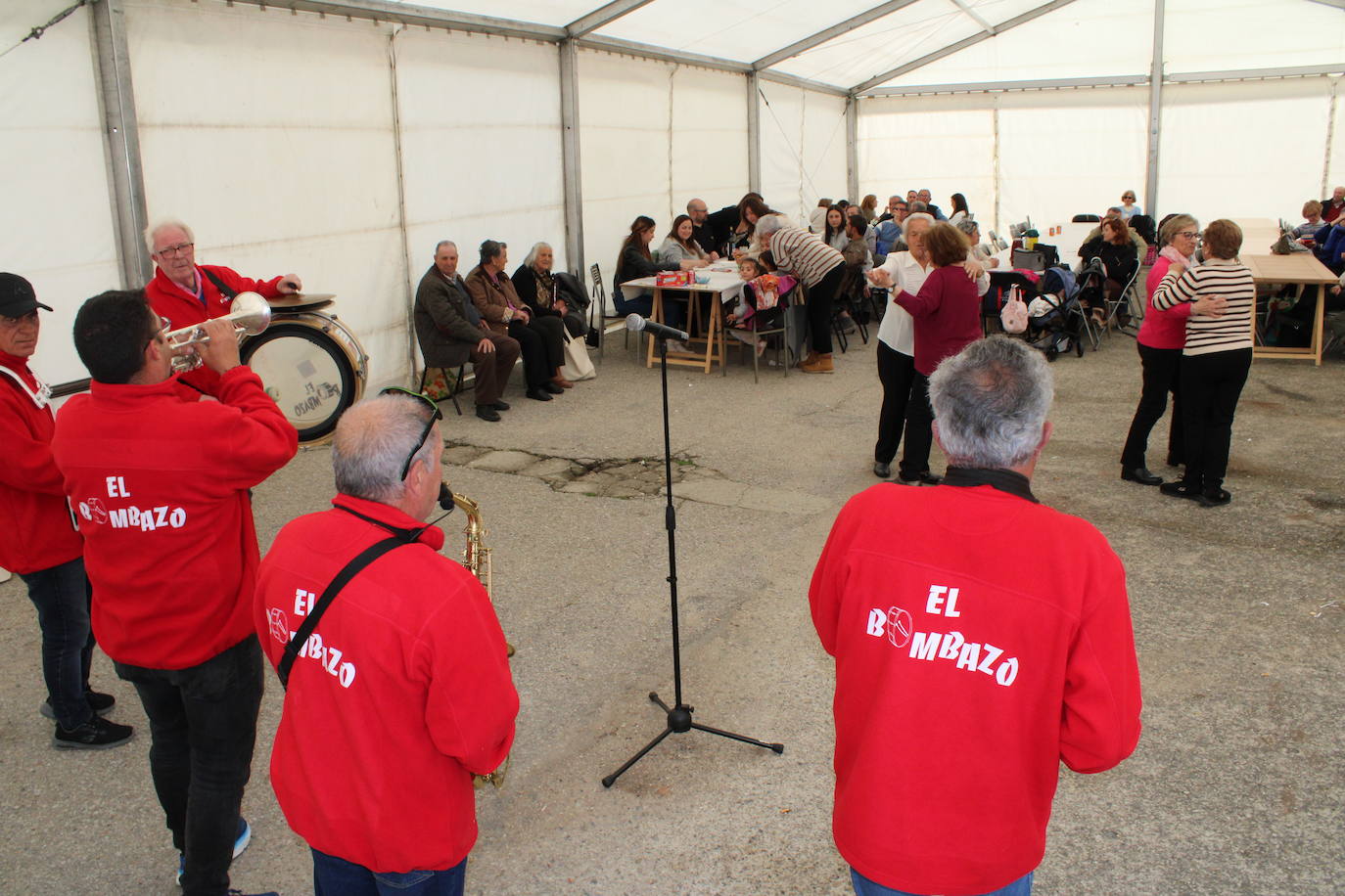 Cantagallo rinde honores a San Gregorio en un animado día de fiesta
