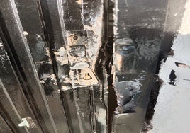 Daños en la puerta de la báscula.