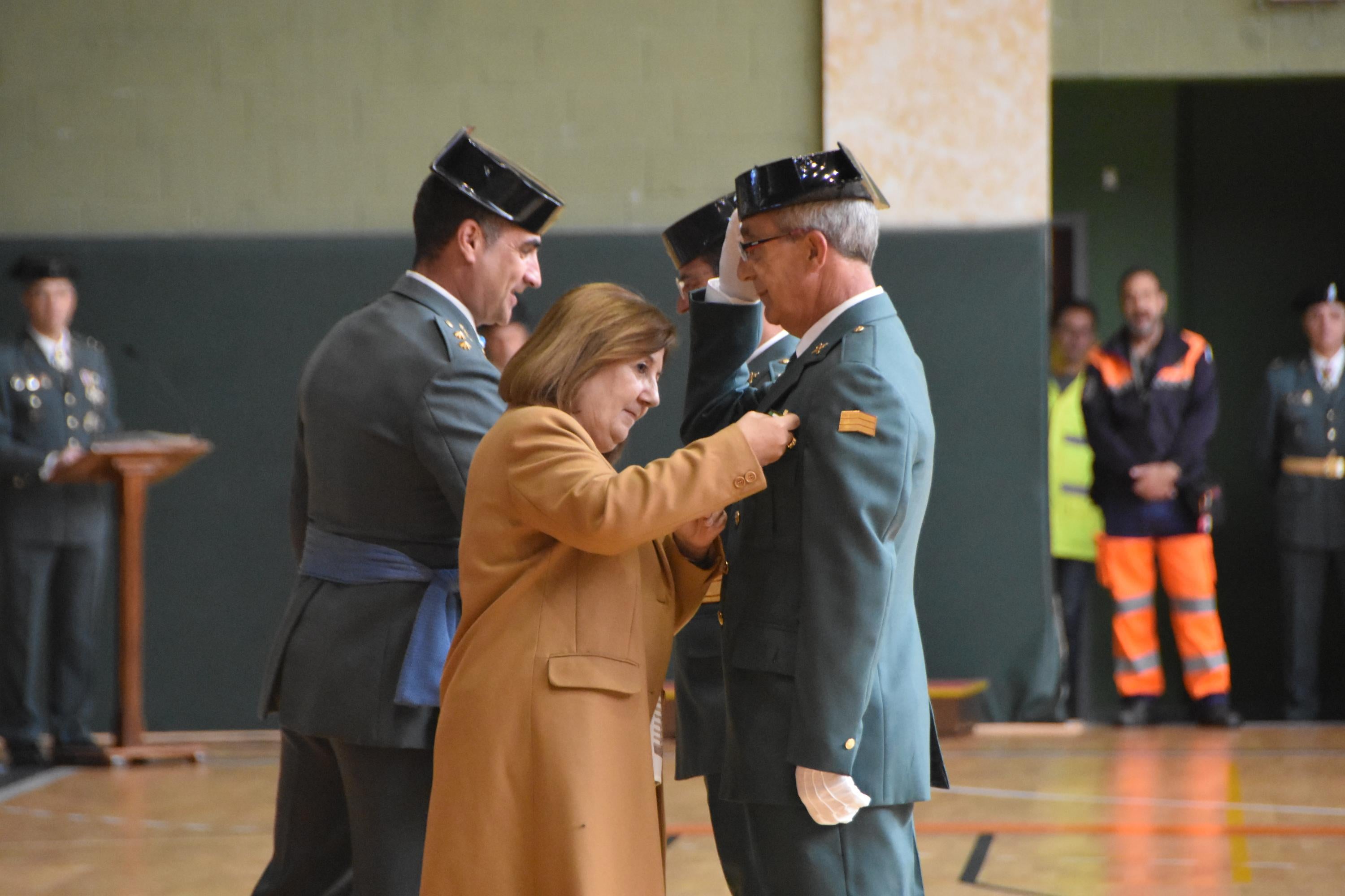 Carbajosa &#039;abraza&#039; a la Guardia Civil en su 181 aniversario