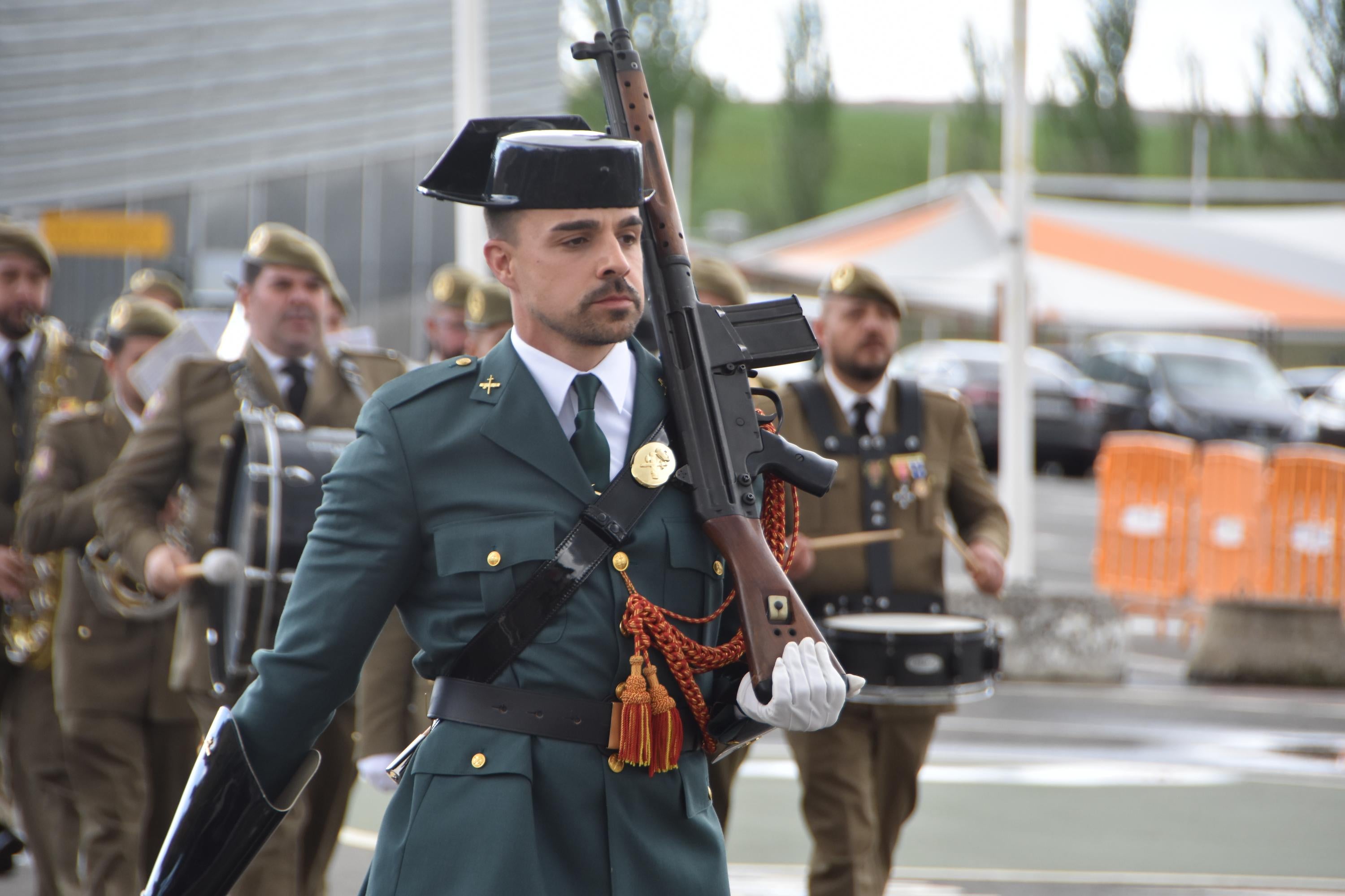 Carbajosa &#039;abraza&#039; a la Guardia Civil en su 181 aniversario