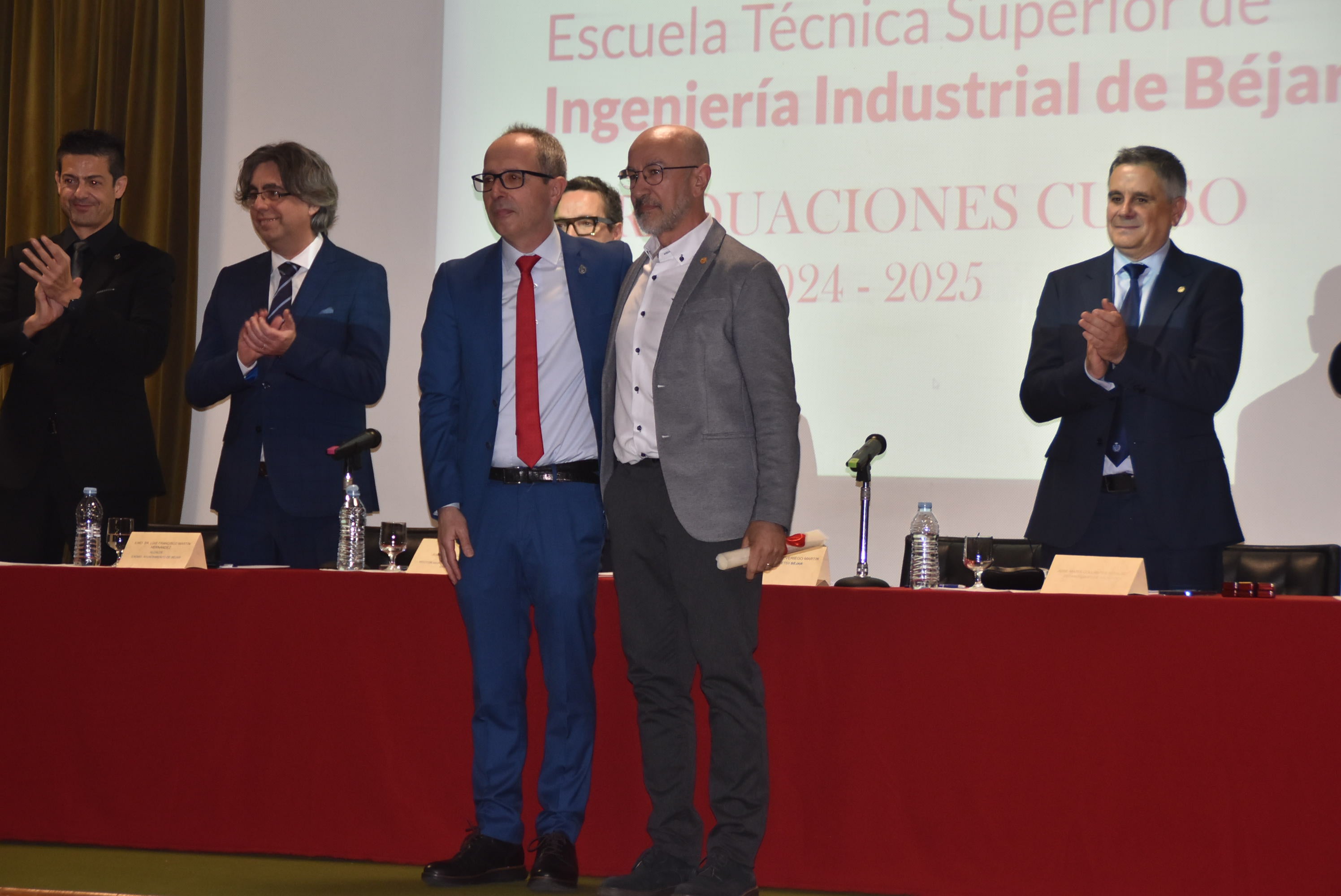 Béjar estrena el centro tecnológico empresarial con la mirada puesta en la llegada de más grados