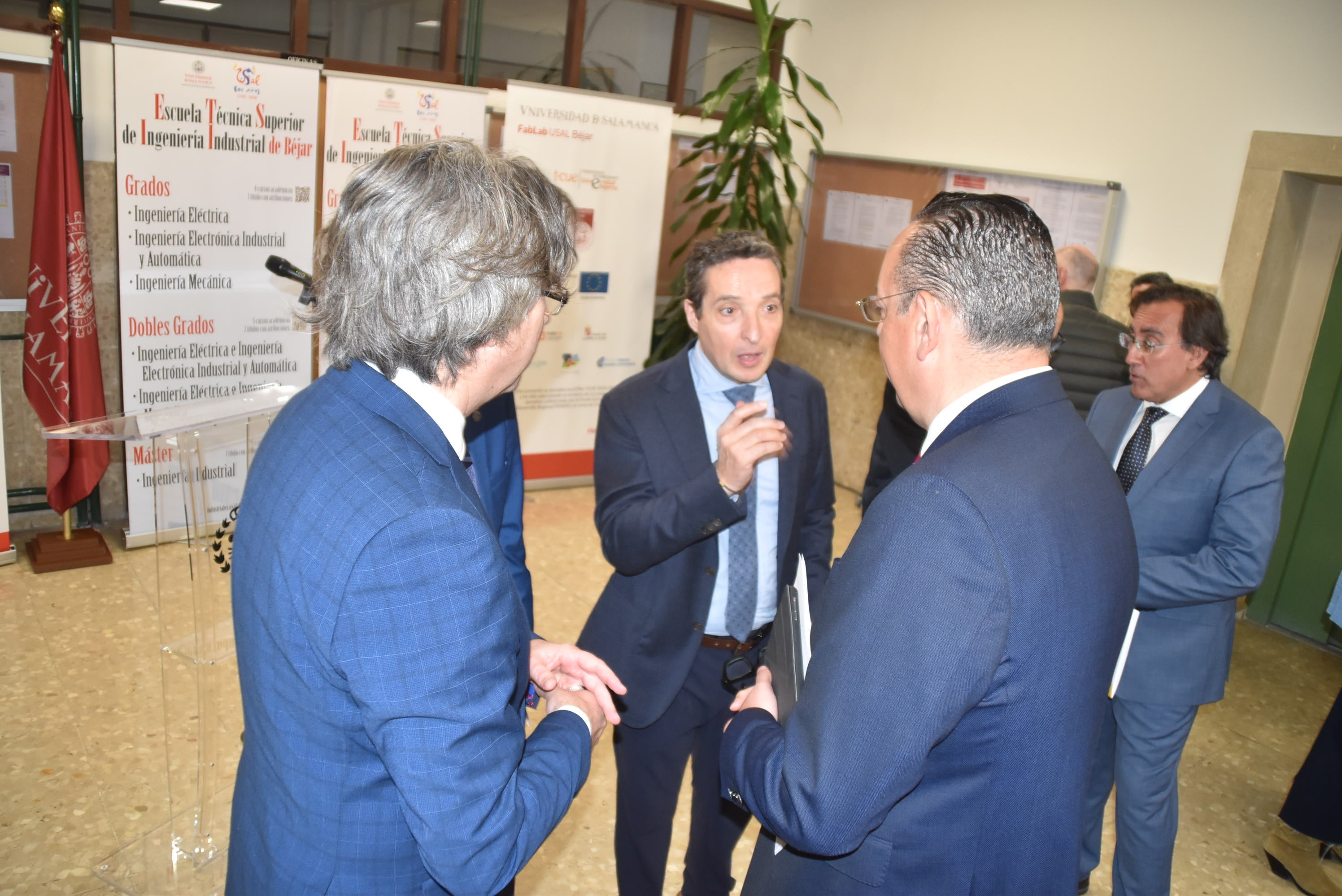 Béjar estrena el centro tecnológico empresarial con la mirada puesta en la llegada de más grados