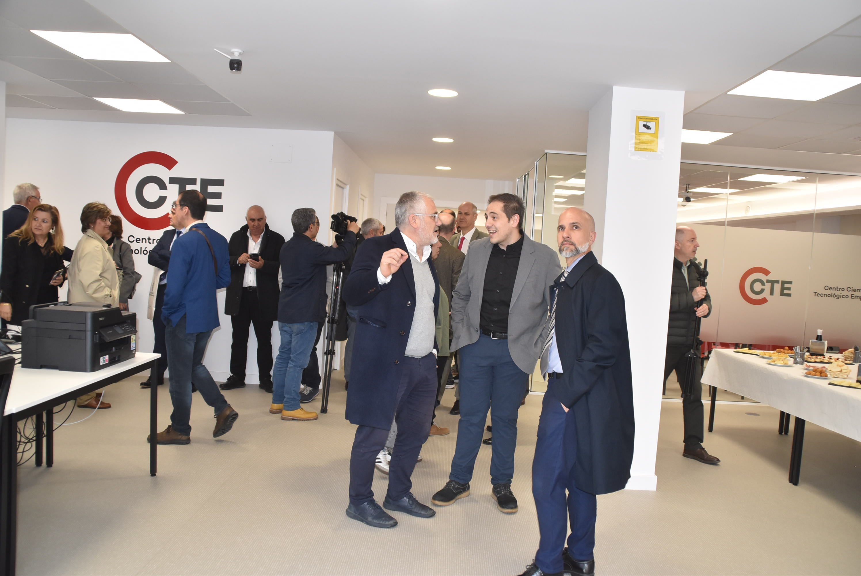 Béjar estrena el centro tecnológico empresarial con la mirada puesta en la llegada de más grados