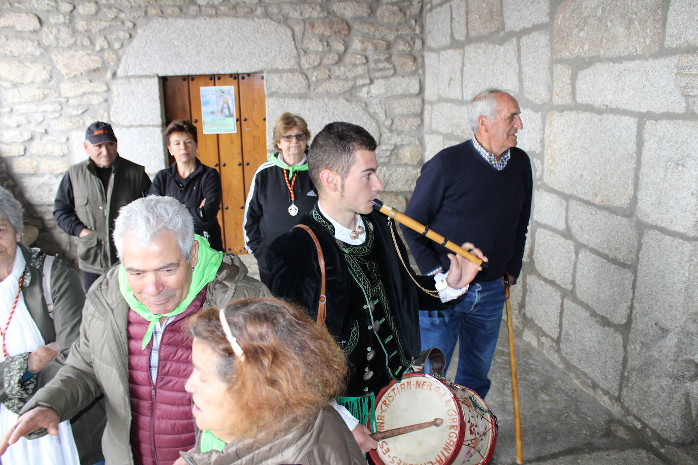 La Virgen une a los fieles de la tierra de Montemayor