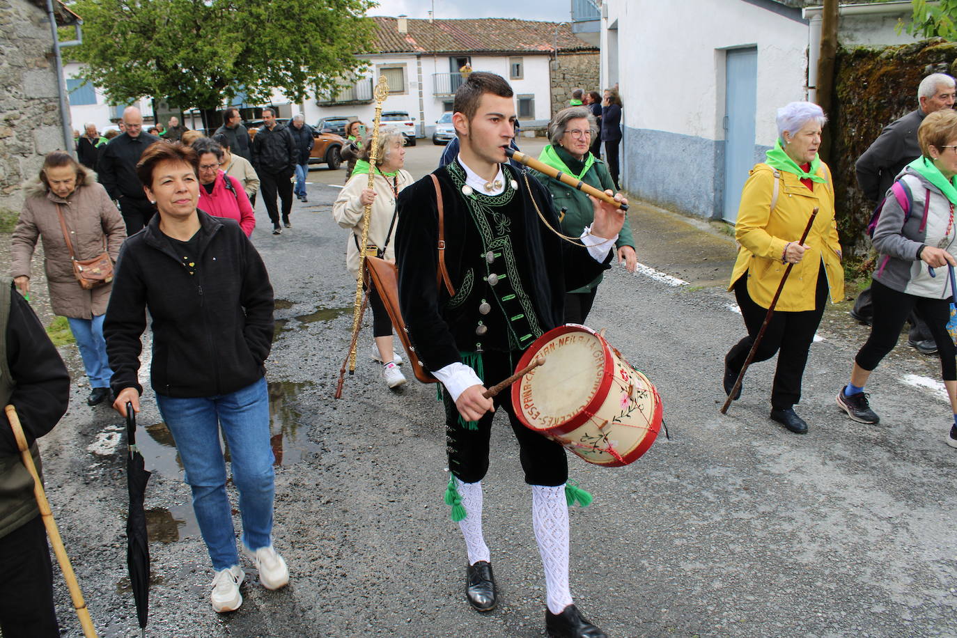La Virgen une a los fieles de la tierra de Montemayor
