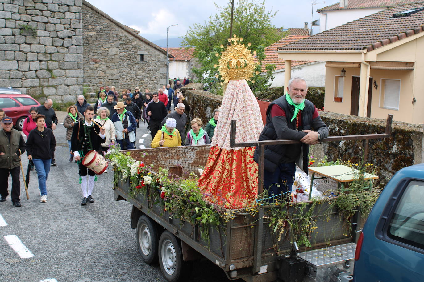 La Virgen une a los fieles de la tierra de Montemayor