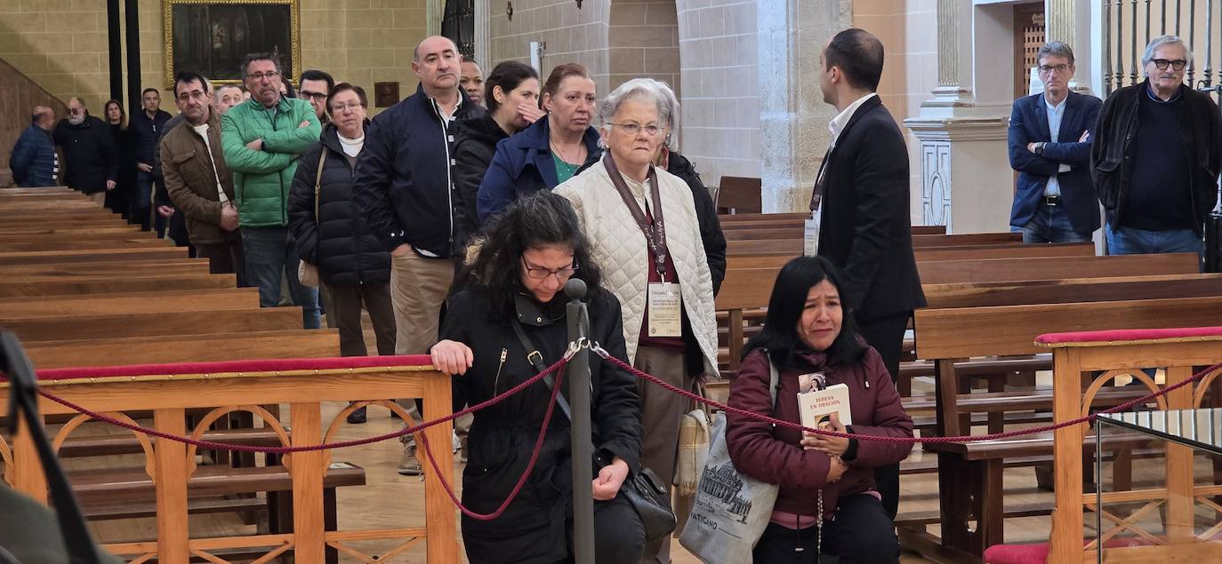 Máxima expectación en Alba de Tormes por la histórica veneración pública de Santa Teresa
