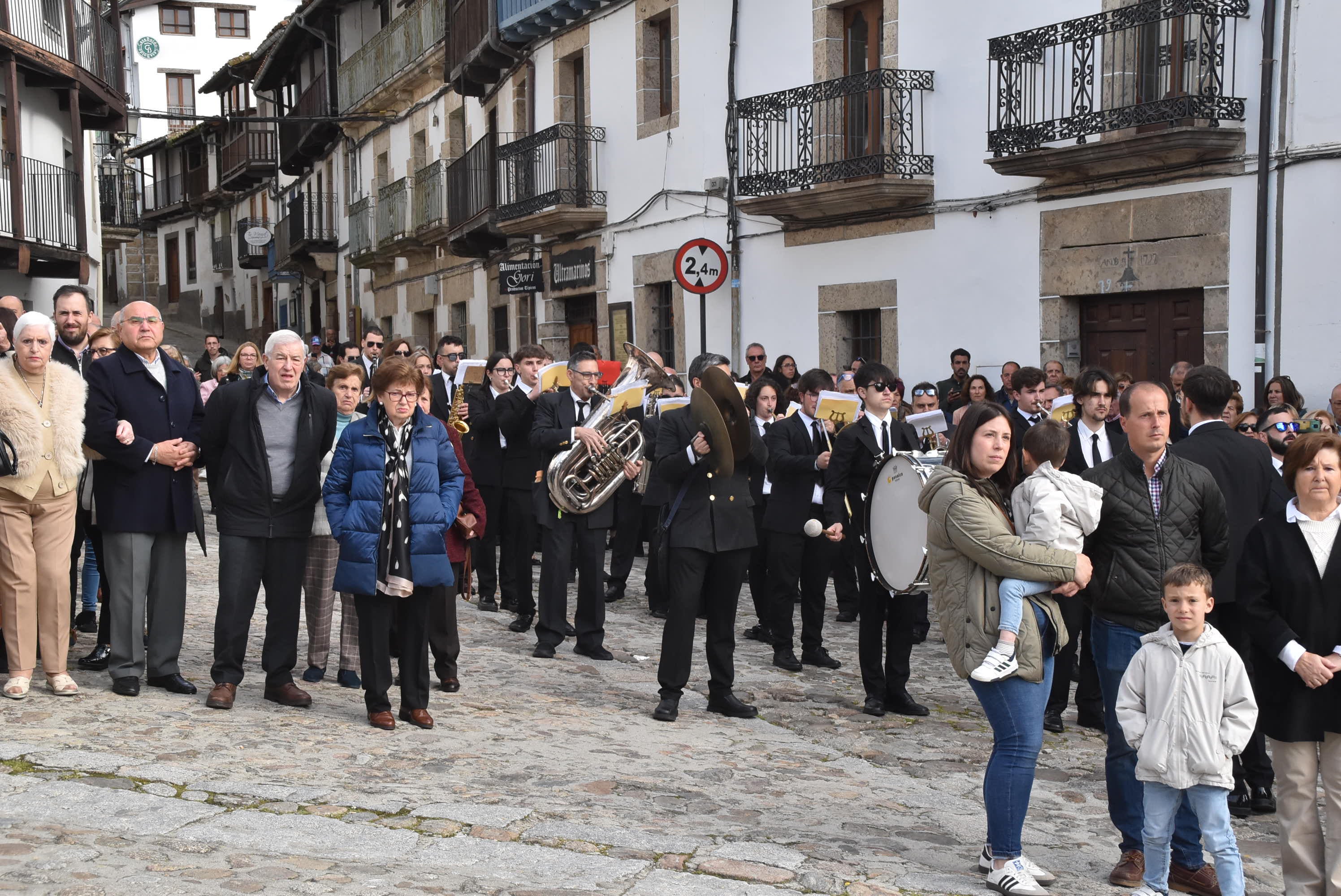 El Cristo del Refugio hace historia en Candelario