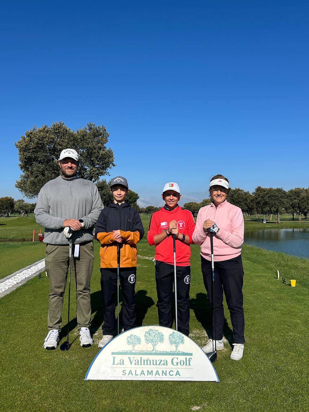 El Torneo Grupo Tapas hace las delicias de un centenar de participantes en La Valmuza Golf