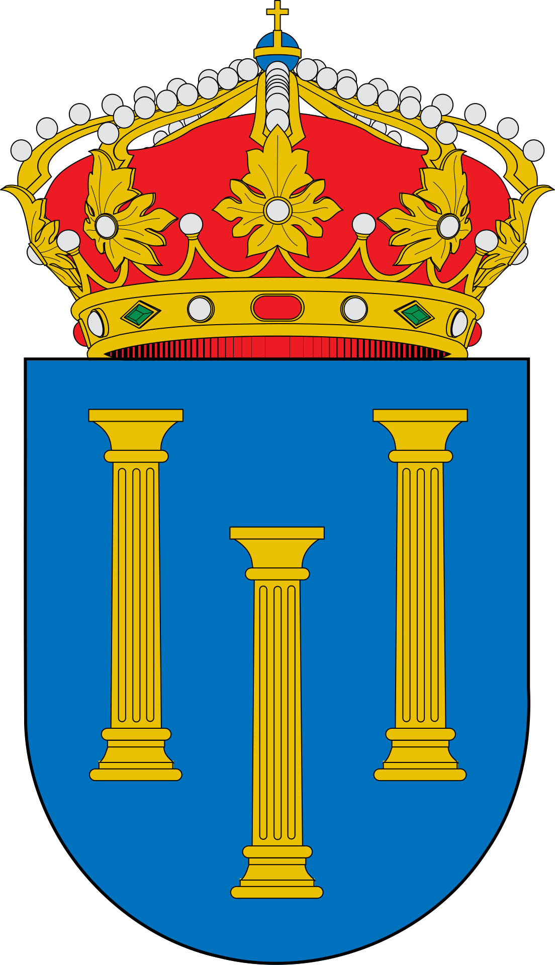 Del escudo mirobrigense destaca su azur, tres columnas de las ruinas de un templo romano de oro, colocadas dos y una. El fondo de este tono guarda similitudes con el de otras localidades como Béjar, Peñaranda o Ledesma.