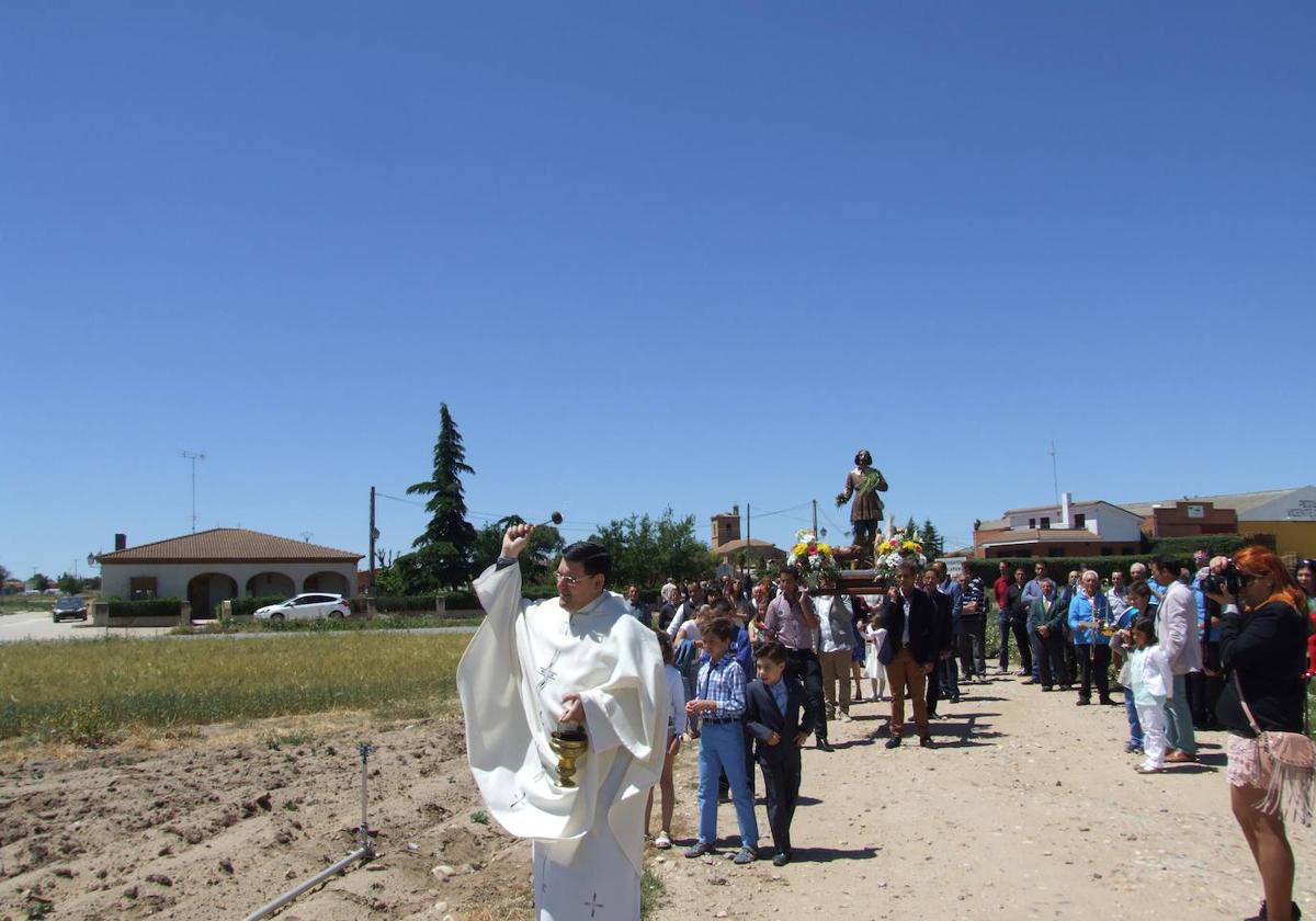 Culto a San Isidro y al toro en Cantalpino