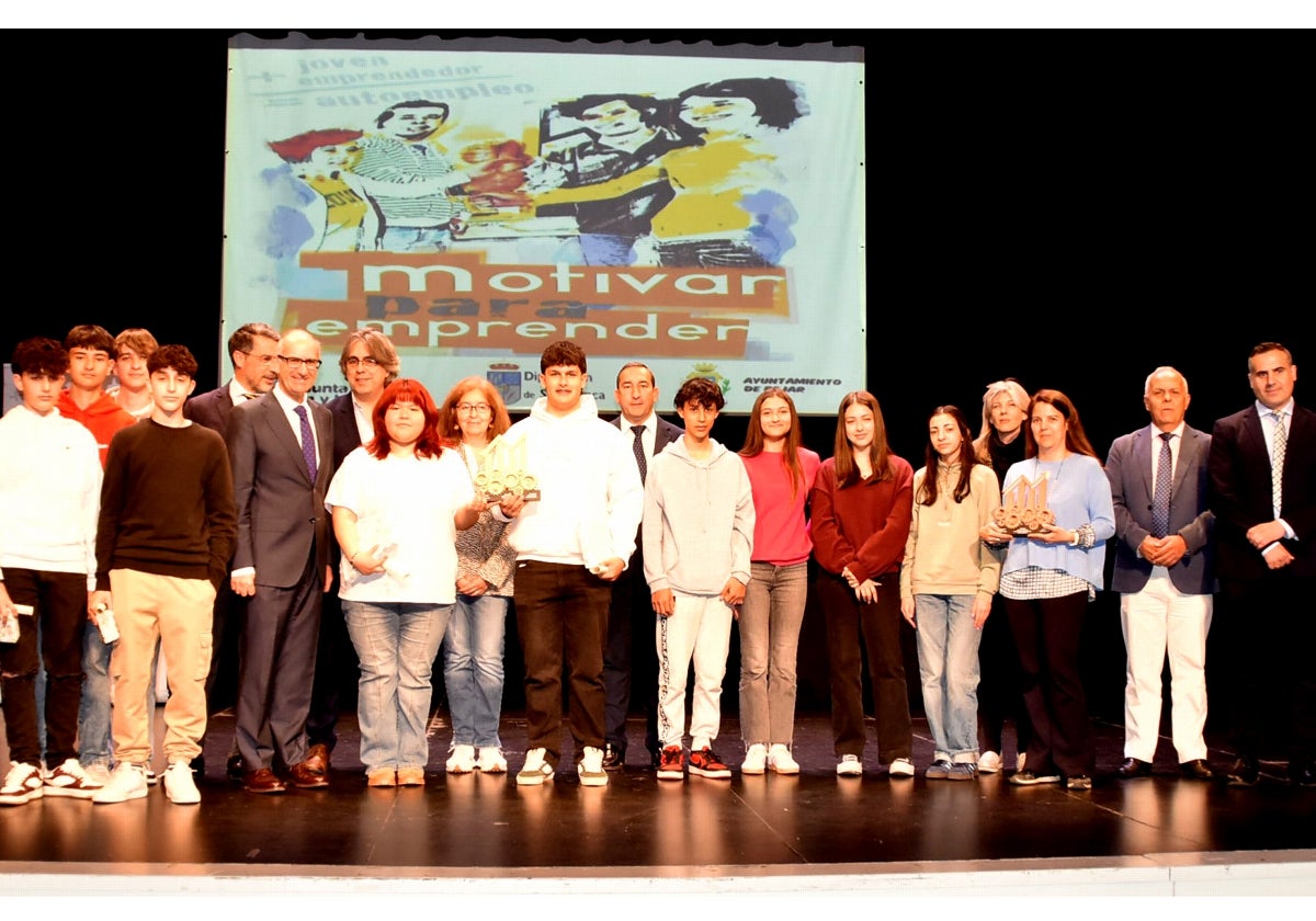 El instituto Vía de la Plata de Guijuelo gana la XVI edición de los Premios Motivar para Emprender