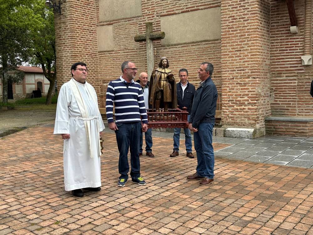 Procesión con San Isidro en Cantalapiedra