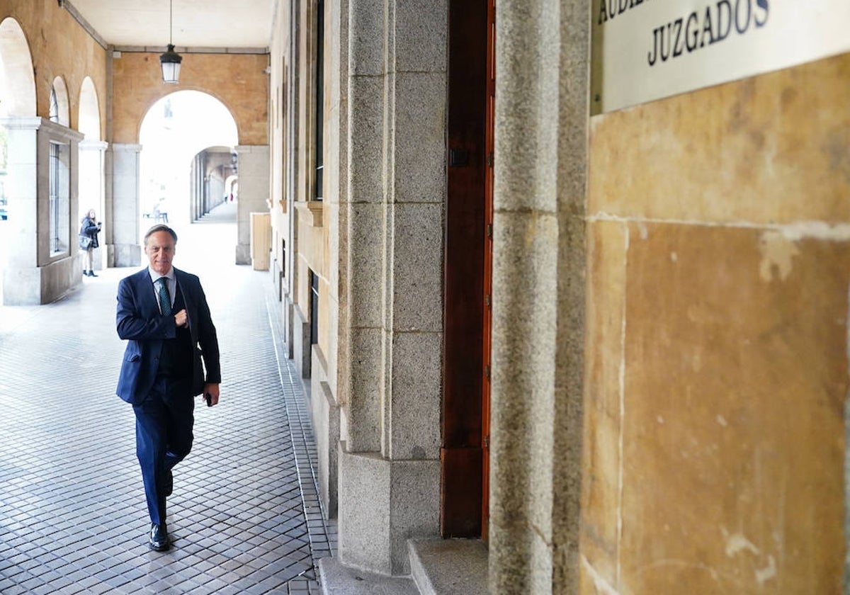 Carbayo sobre el asesor del Peace City: «Obviamente no debió ser adjudicatario del contrato»