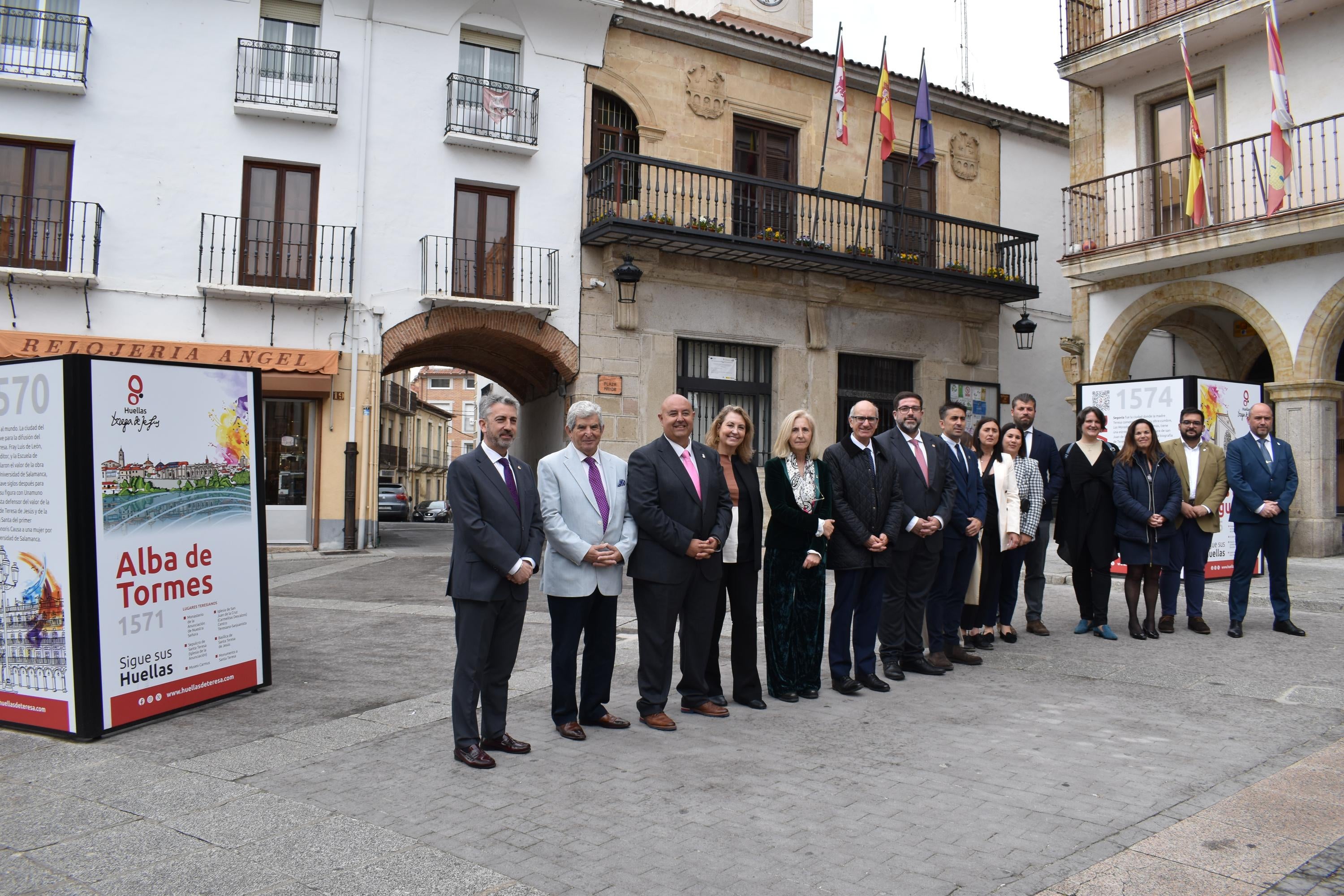 Las 14 ciudades de la Red Huellas de Teresa, unidas en torno a la veneración del cuerpo de la Santa