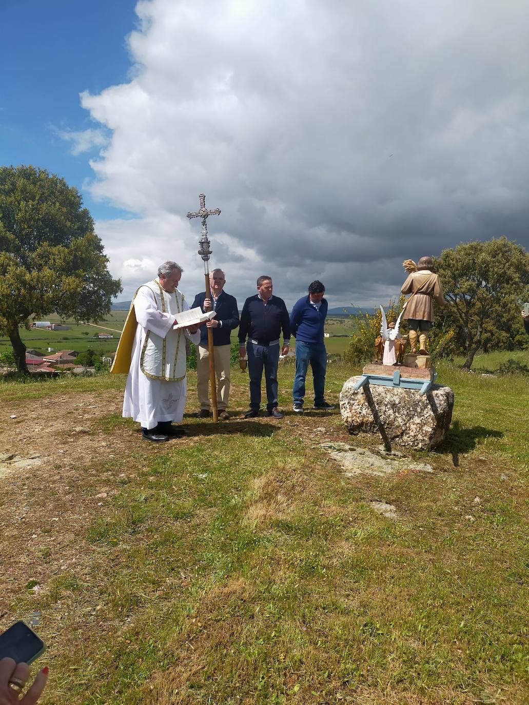 Berrocal de Salvatierra celebra la festividad de San Isidro