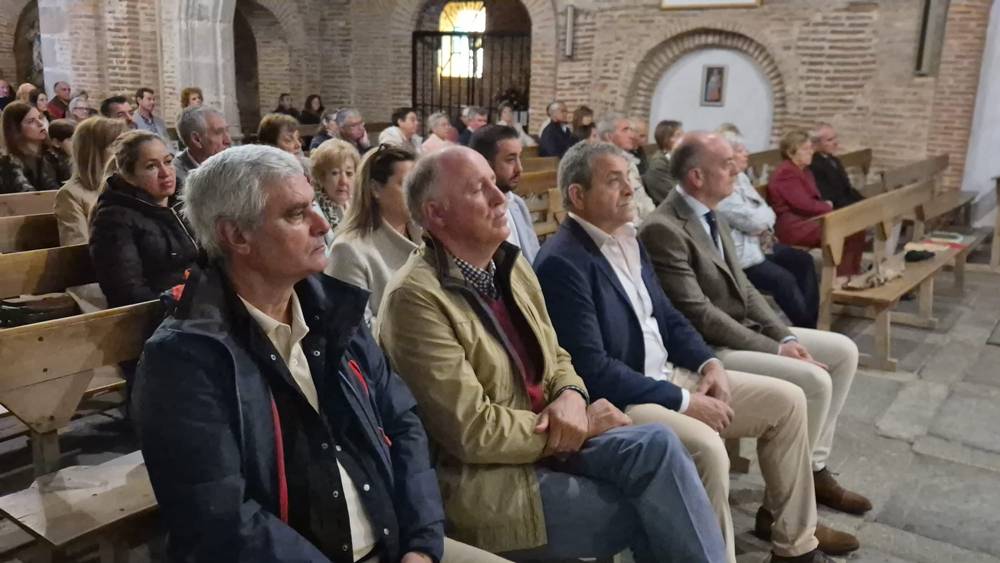 Honores y jotas a San Isidro en Aldeaseca