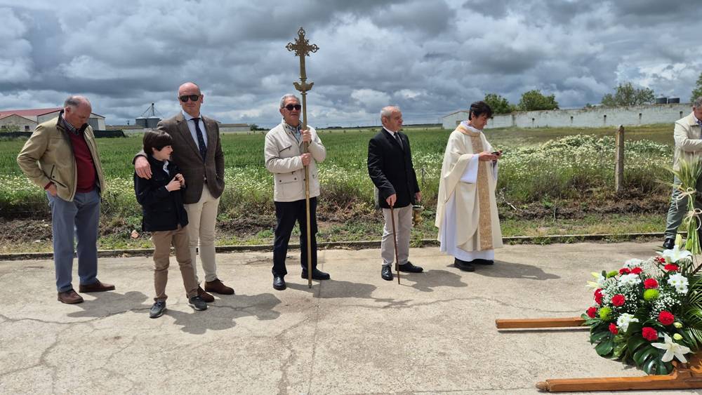 Honores y jotas a San Isidro en Aldeaseca