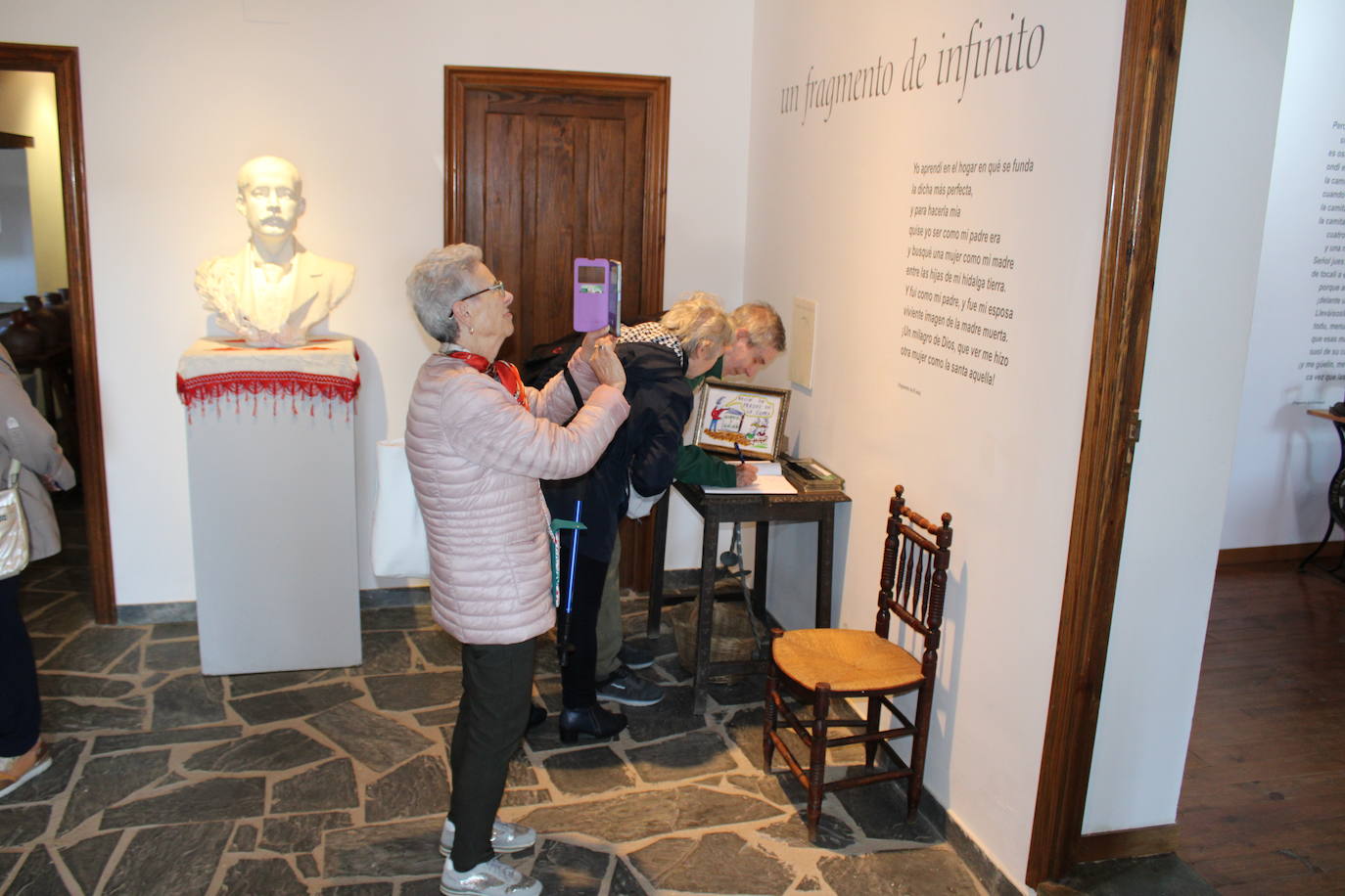 Frades, punto de encuentro intergeneracional en torno a Gabriel y Galán