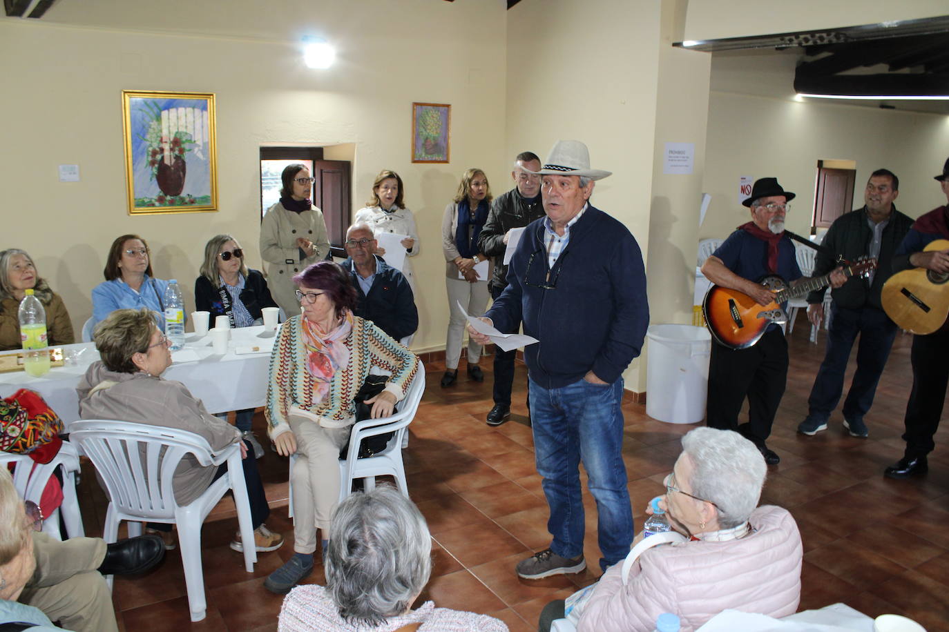 Frades, punto de encuentro intergeneracional en torno a Gabriel y Galán
