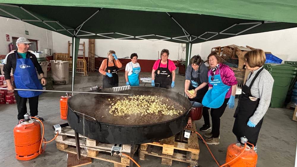 Caldereta para 400 personas en Aldeaseca con motivo de San Isidro