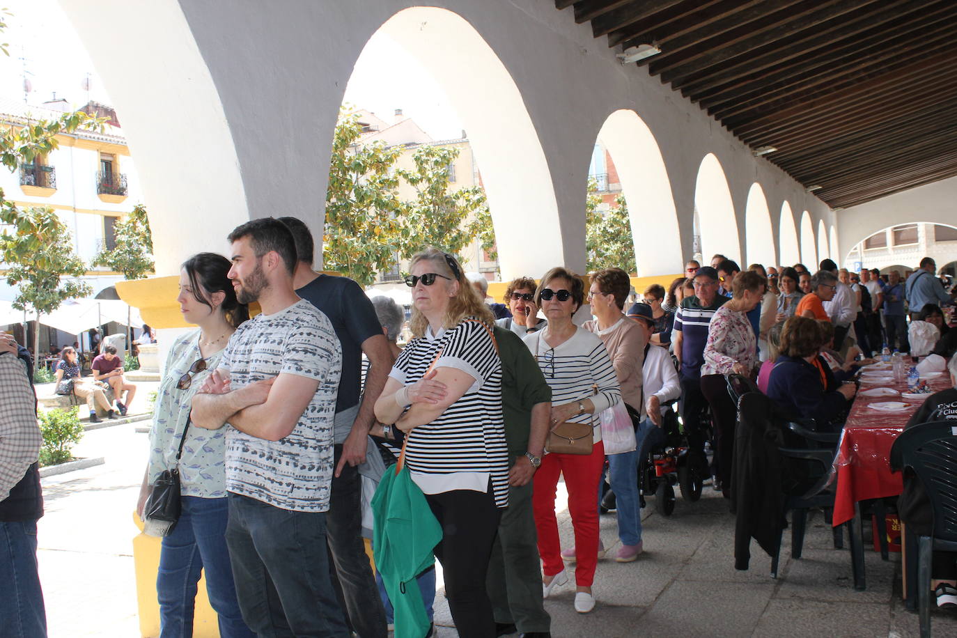 Ciudad Rodrigo se viste de sabor local y ganadería en la IV Feria del Farinato