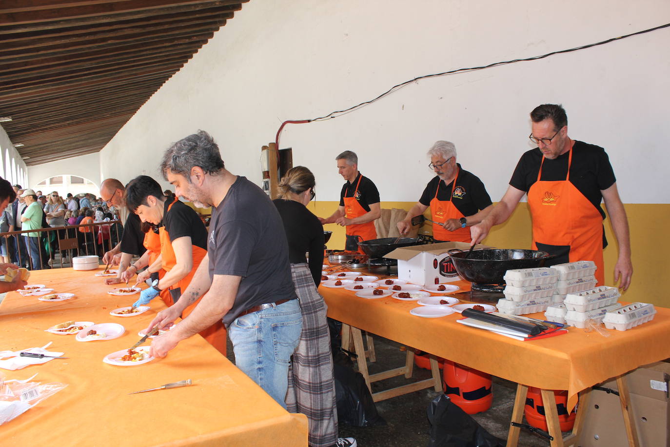 Ciudad Rodrigo se viste de sabor local y ganadería en la IV Feria del Farinato