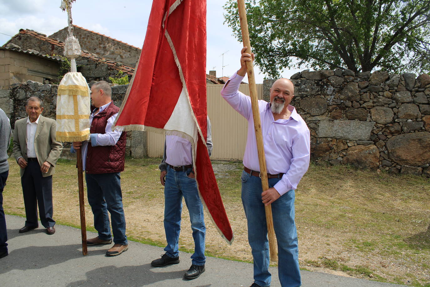 Bercimuelle honra a la Virgen del Monte