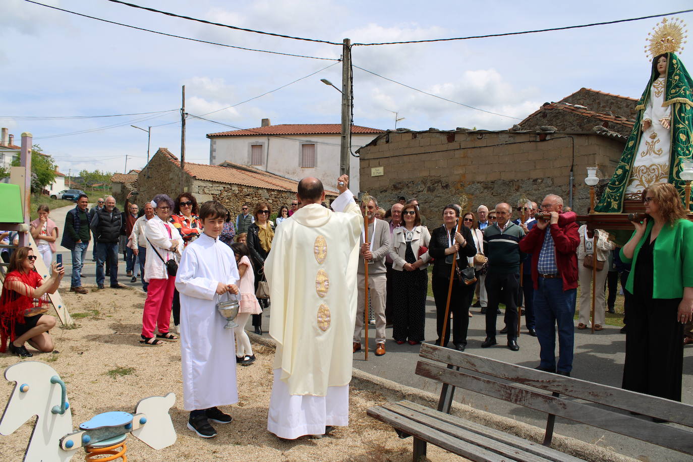 Bercimuelle honra a la Virgen del Monte