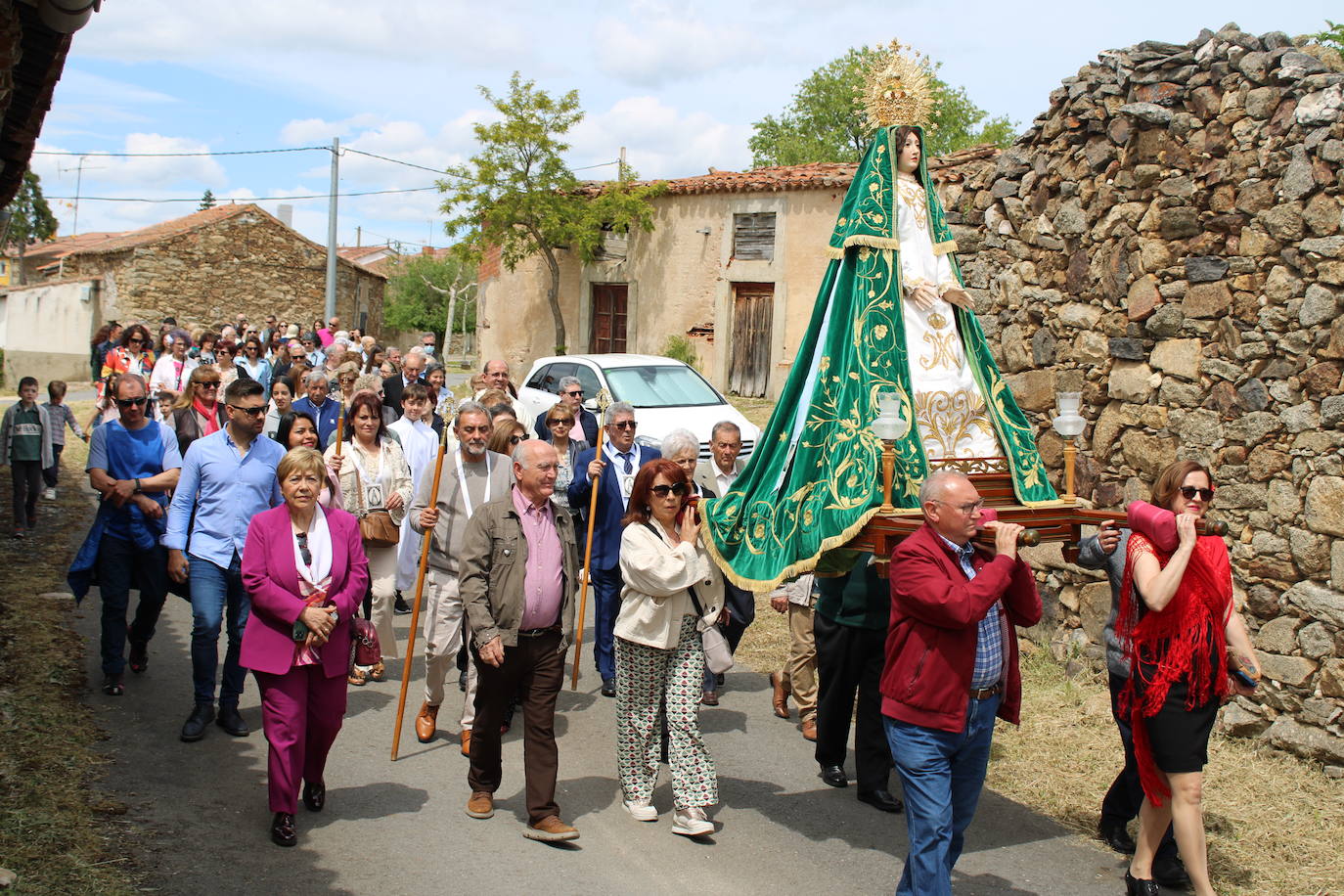 Bercimuelle honra a la Virgen del Monte