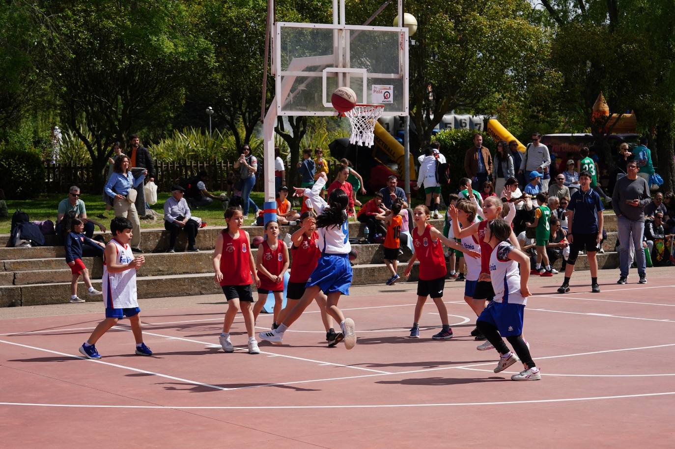 Diez años de la gran fiesta del Día del Minibasket