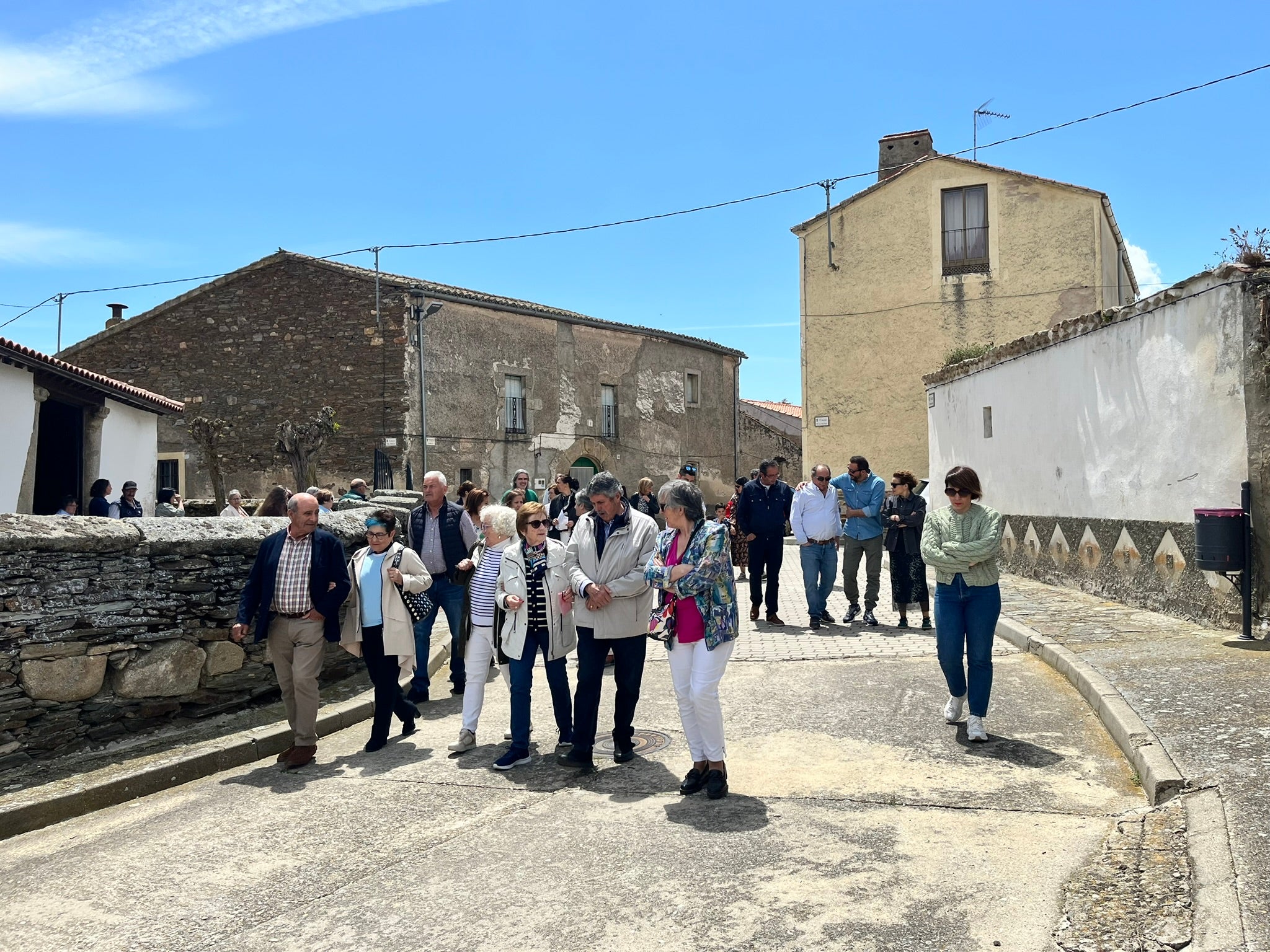 Eucaristía, bendición de campos y convite en Salvatierra de Tormes para honrar a San Isidro