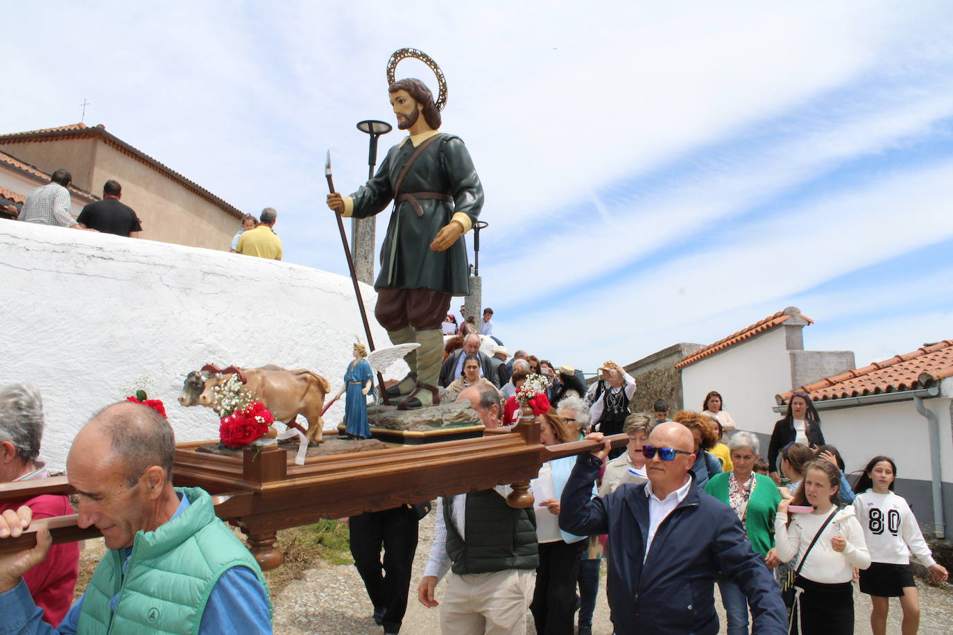 Encuentro de seis imágenes de San Isidro para bendecir los campos del Alto Alagón