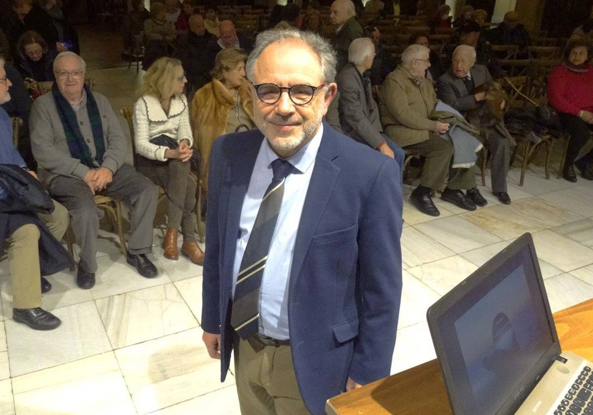 Antonio Muro, en imagen de archivo, durante una conferencia.