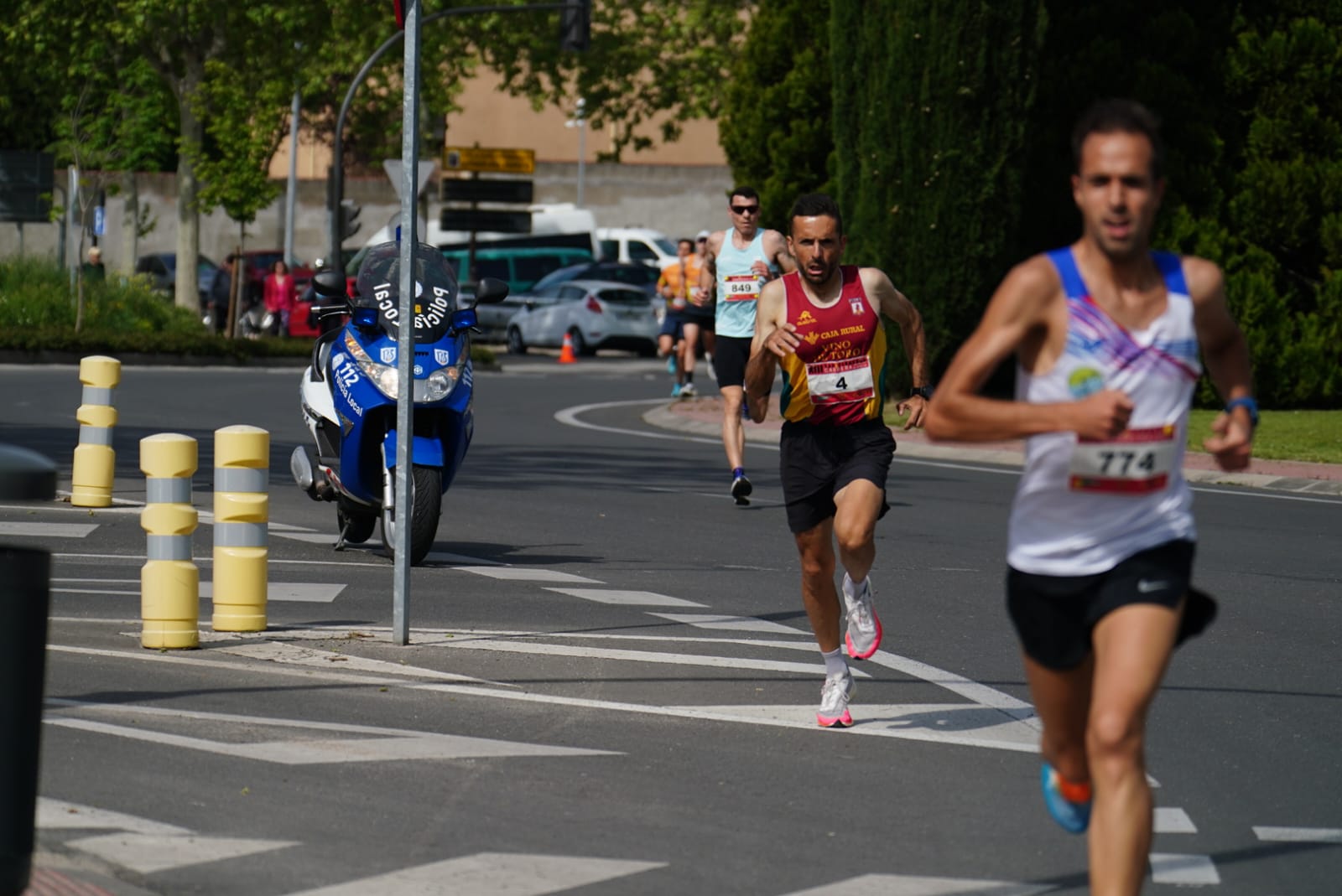 Adrián Martín y Ester Rodríguez se proclaman vencedores de la XIII Carrera Cívico-Militar San Fernando