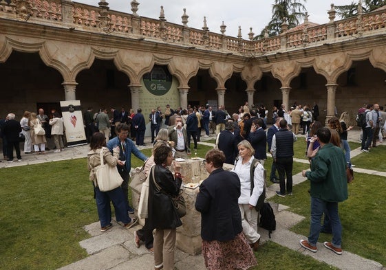 Los asistentes a la I Cumbre Internacional de Gastronomía disfrutan de un almuerzo preparado por las estrellas Michelín de Castilla y León