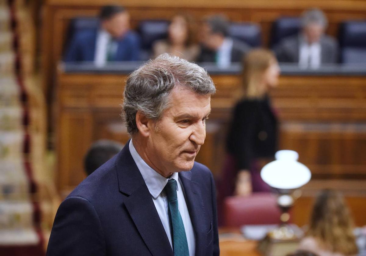 Feijóo pregunta a Sánchez si «avala la gestión» de Cerdán y el presidente le afea que «difame a personas honestas»