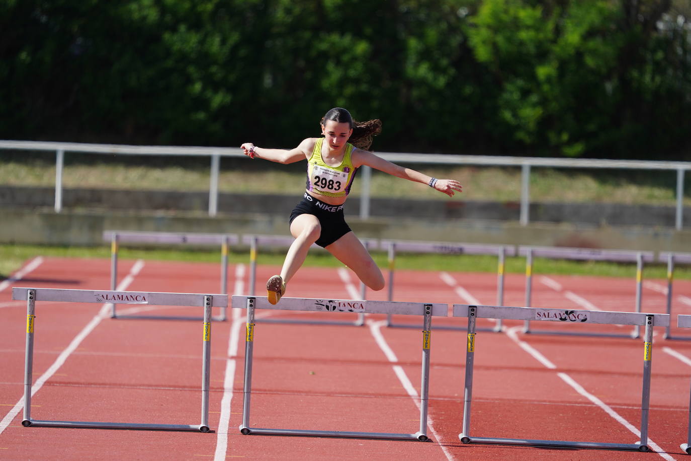 Otra gran tarde de atletismo en Las Pistas con marcas muy destacadas
