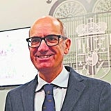 El presidente de la Diputación de Salamanca, Javier Iglesias.
