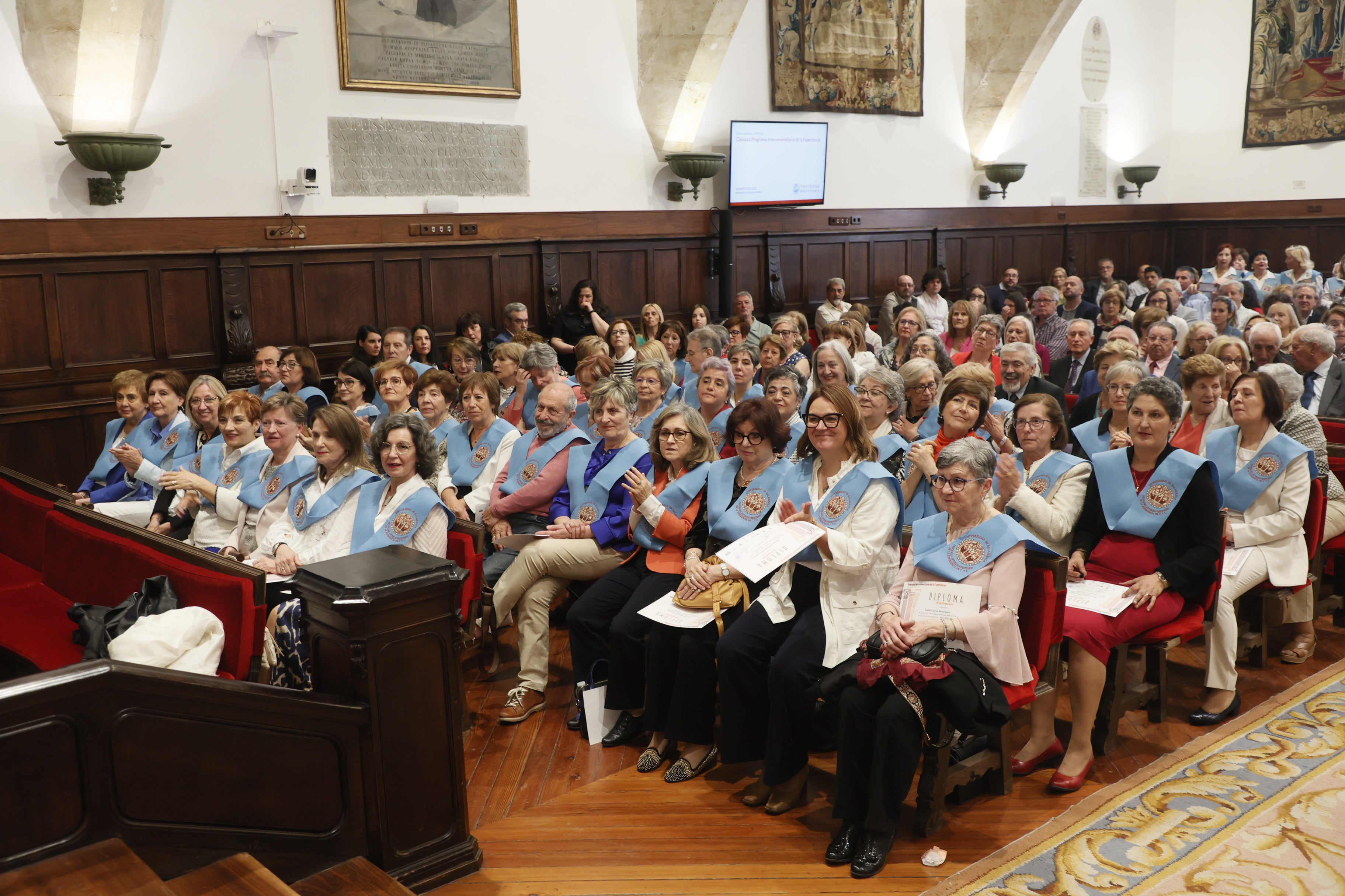 La graduación del programa Interuniversitario de la Experiencia en imágenes