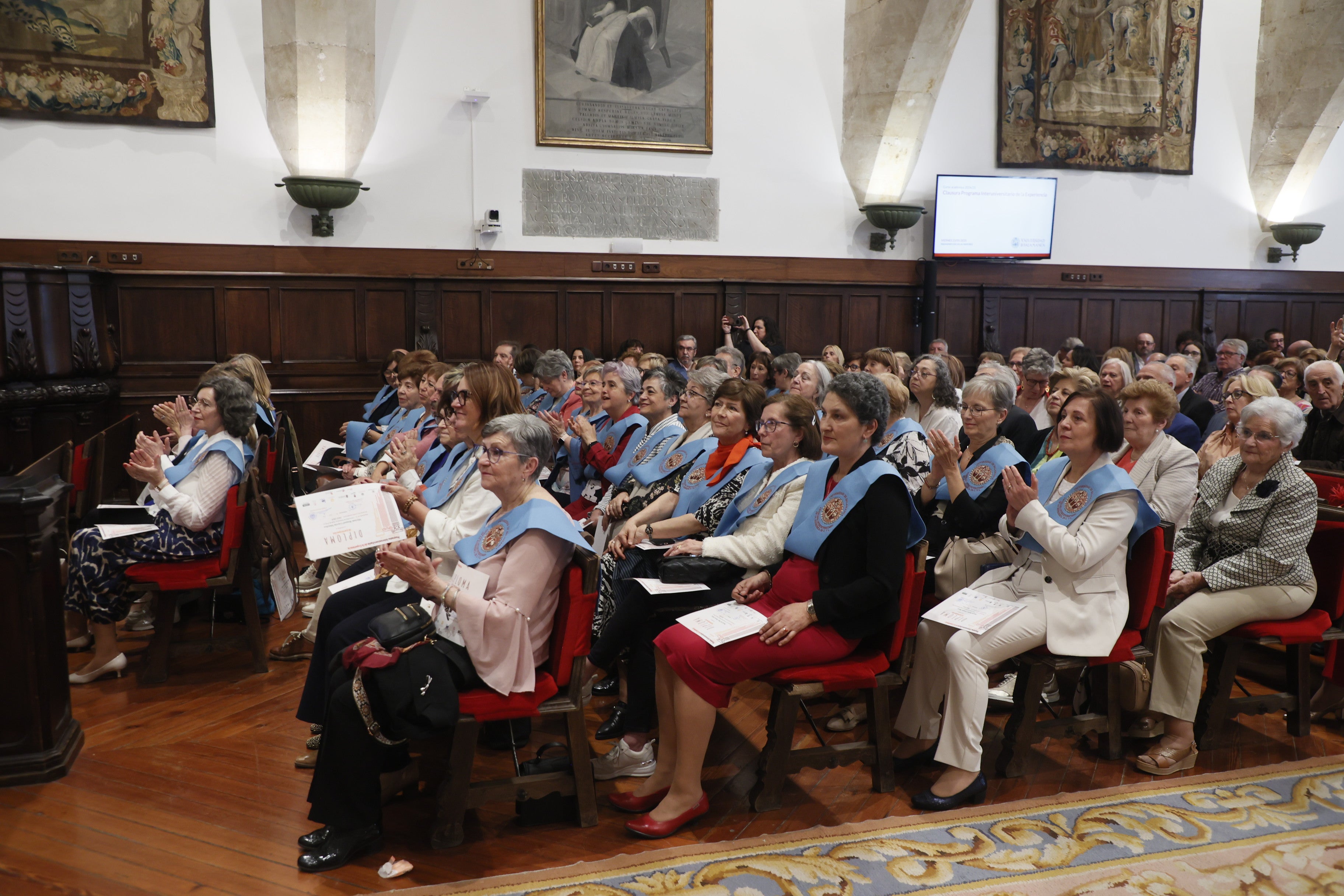 La graduación del programa Interuniversitario de la Experiencia en imágenes