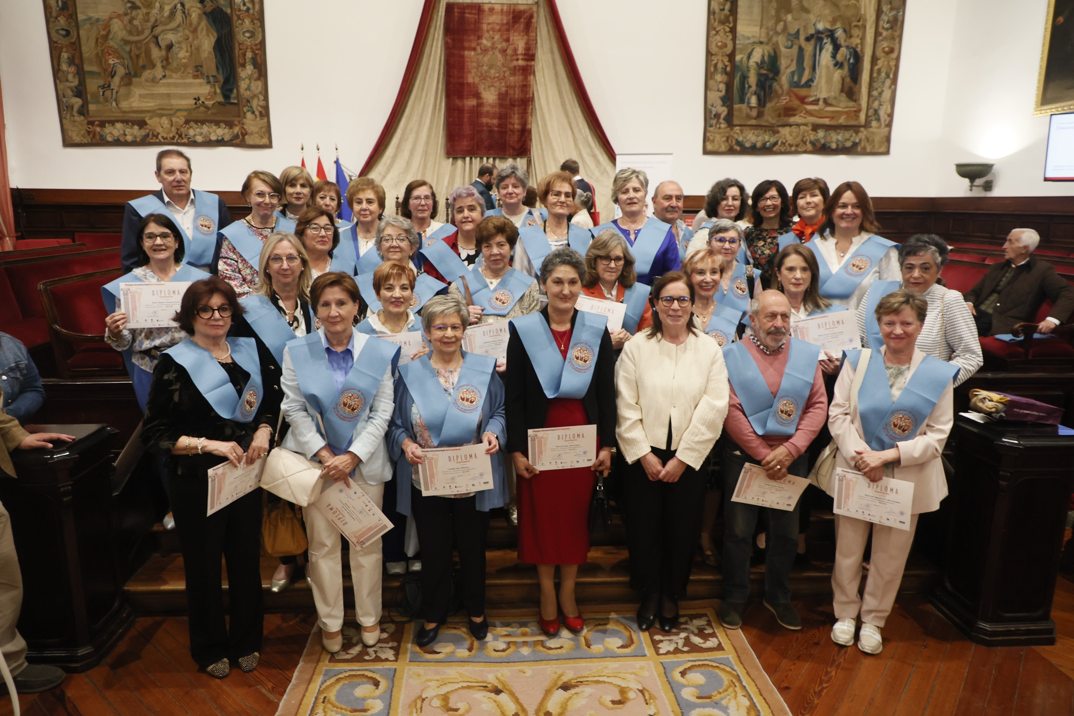 La graduación del programa Interuniversitario de la Experiencia en imágenes