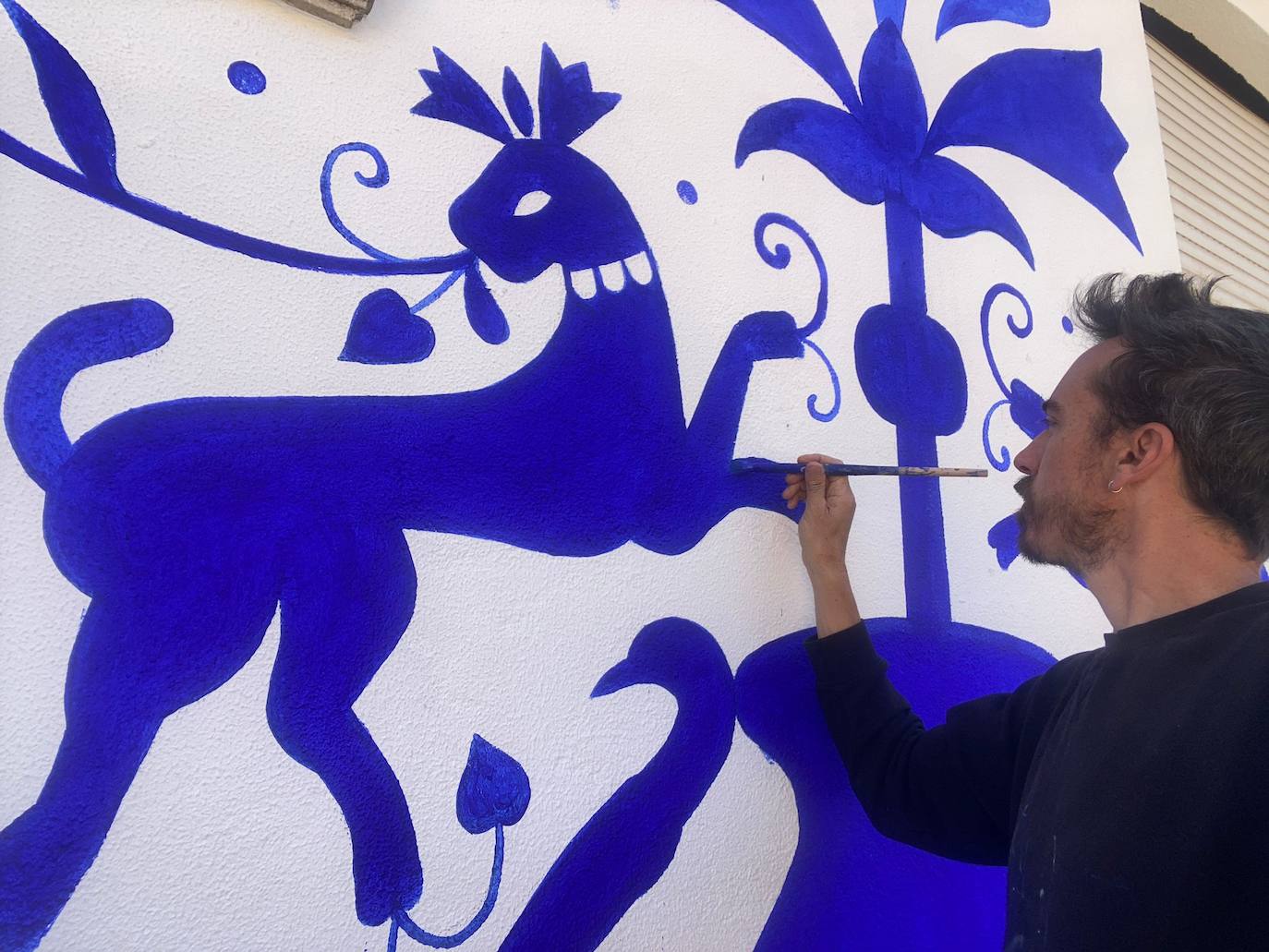 El equilibrio entre hilos y pinturas se une en Garcibuey
