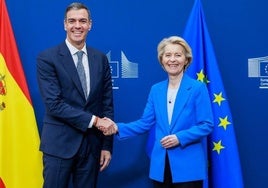 Pedro Sánchez y Ursula von der Leyen.