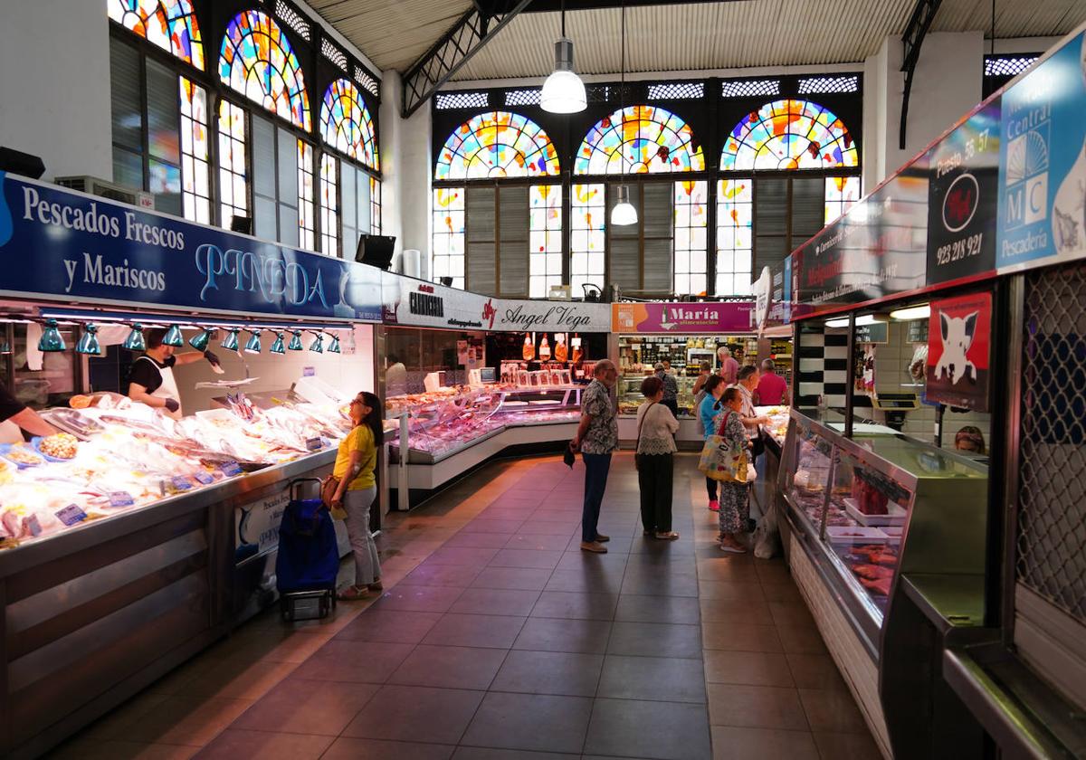 Desesperación por los precios en las carnicerías del Mercado: «La gente no quiere venir a hacer la compra»