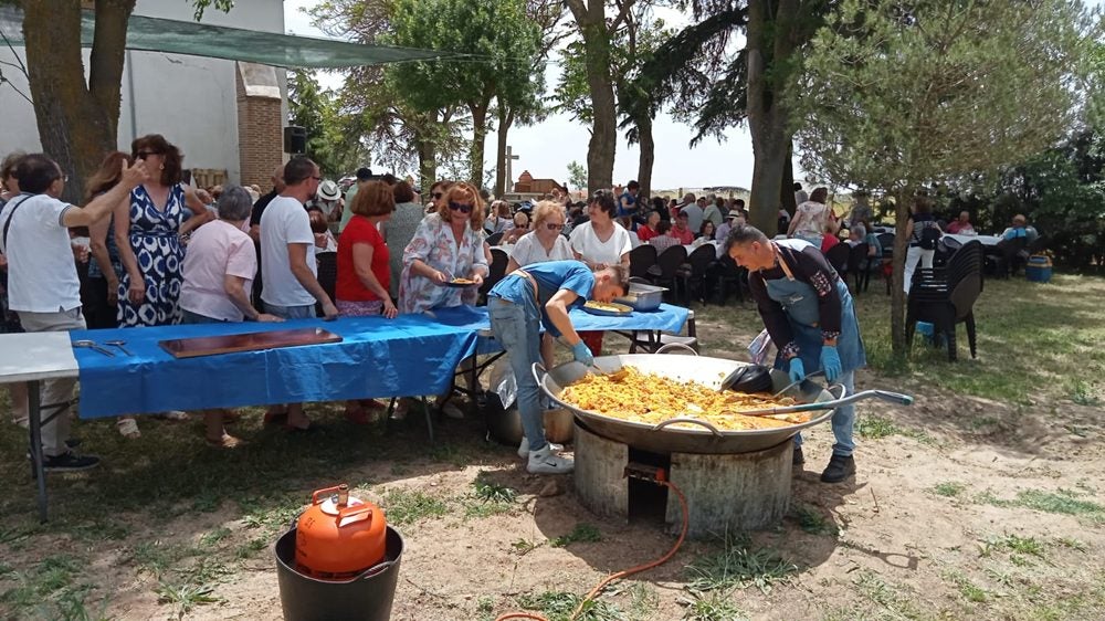 Siete parroquias celebran su fe en Paradinas