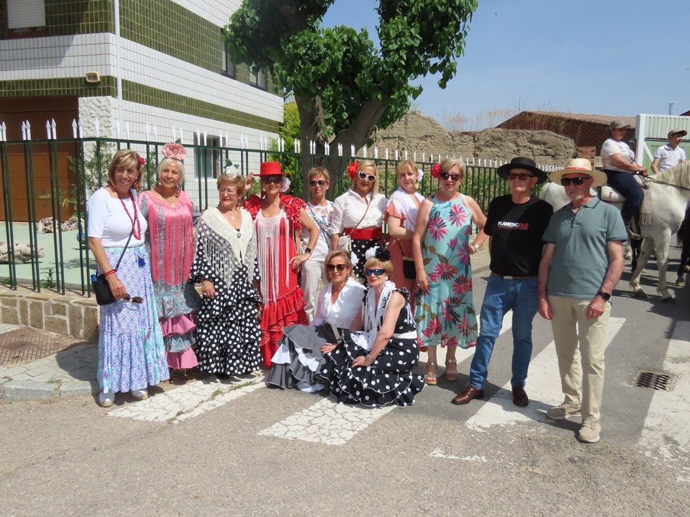 Encuentro con acento andaluz en la VI Feria Rociera de Villoria