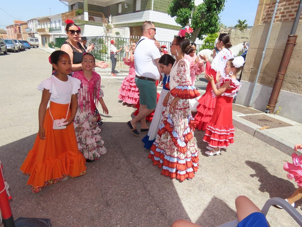 Encuentro con acento andaluz en la VI Feria Rociera de Villoria