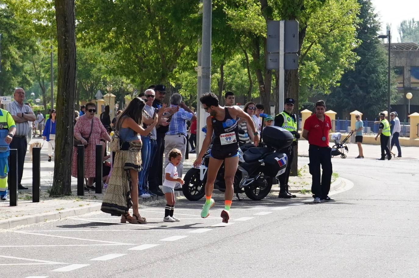 Derroche de solidaridad en el 26º Cross de la Policía Local