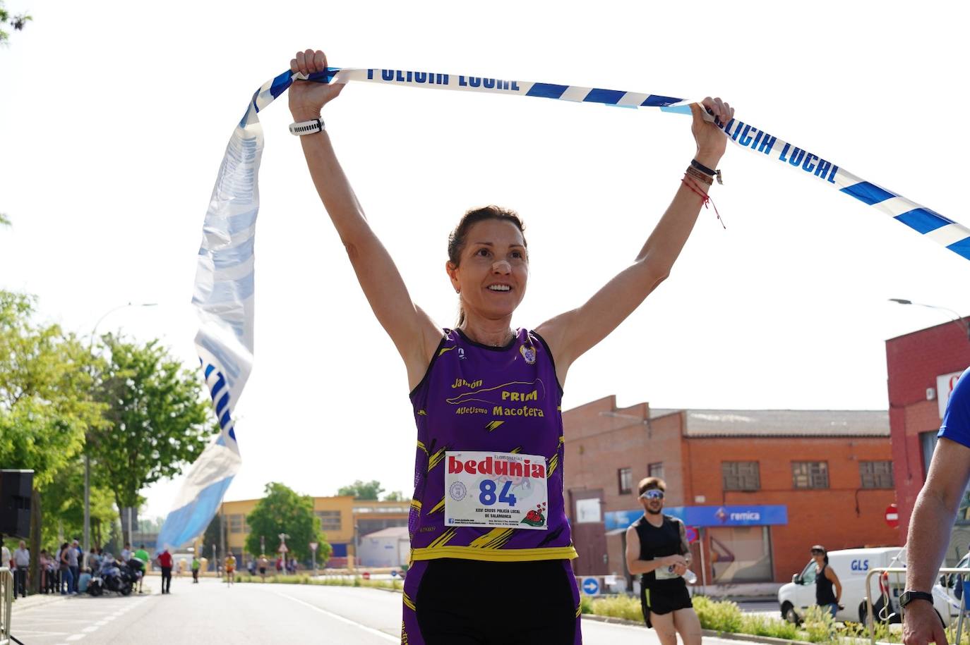 Derroche de solidaridad en el 26º Cross de la Policía Local